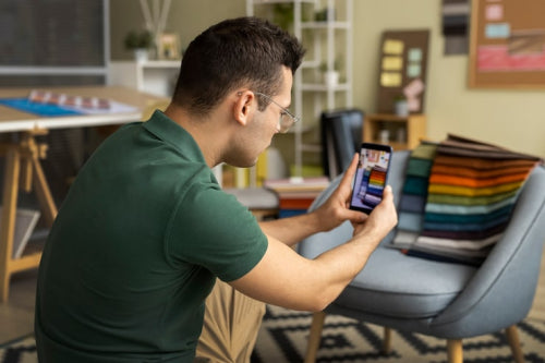 What You Need to Know About the Customization Process of Premium Phone Cases