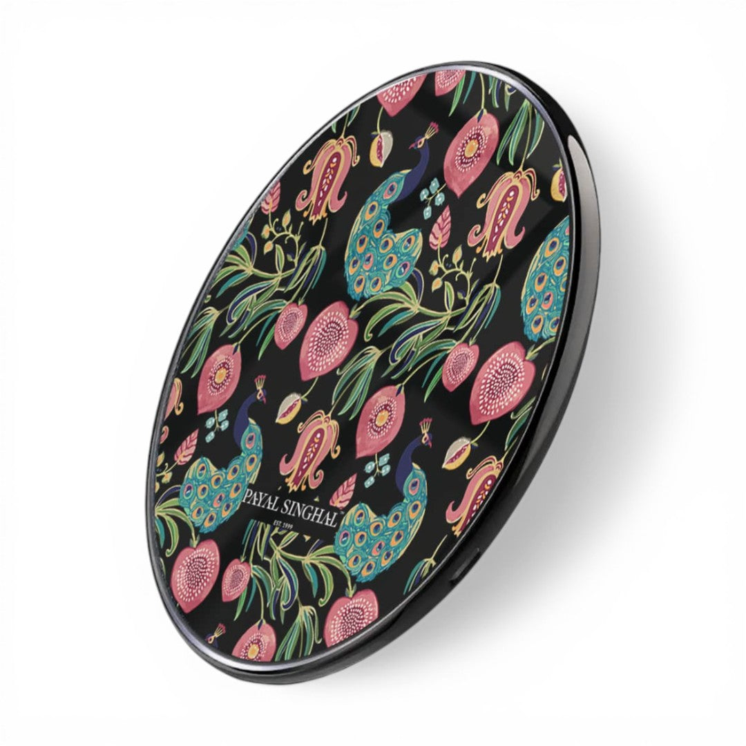 Payal Singhal Anaar and Mor Wireless Charger - 15W Black - side view | Macmerise