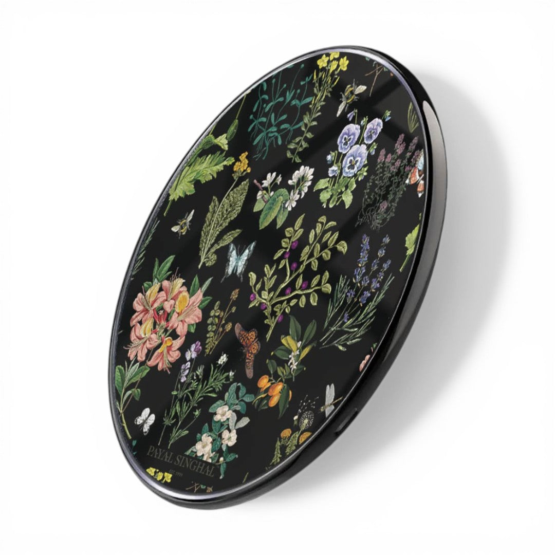 Payal Singhal Titli Black Wireless Charger 15w Glass | Macmerise