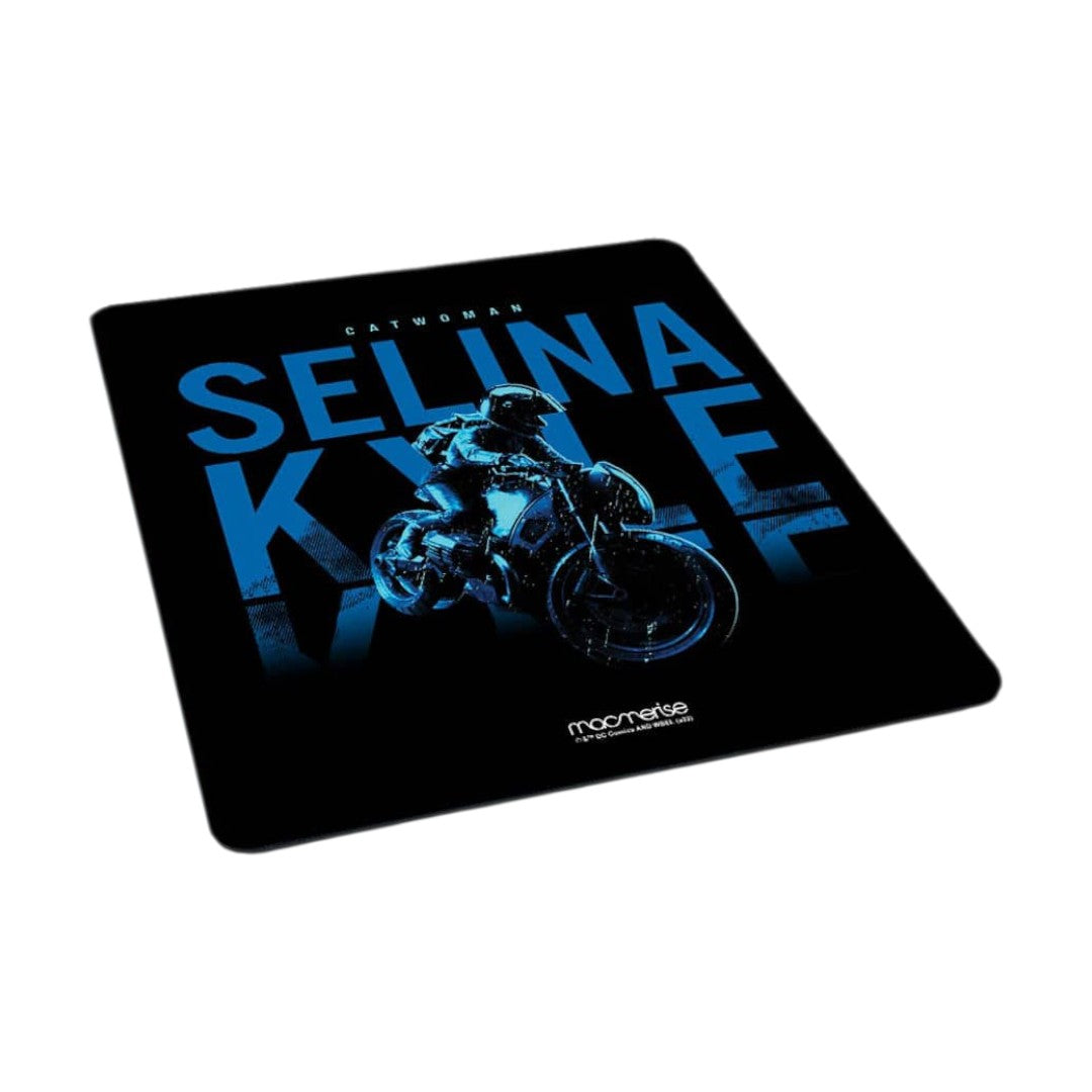 Selina Kyle Mouse Pad | Macmerise