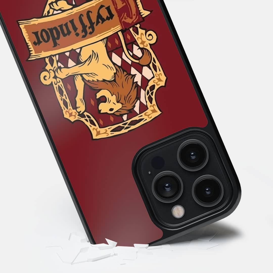 Crest Gryffindor Glass iPhone Case for iPhone 14 Pro Max | Macmerise