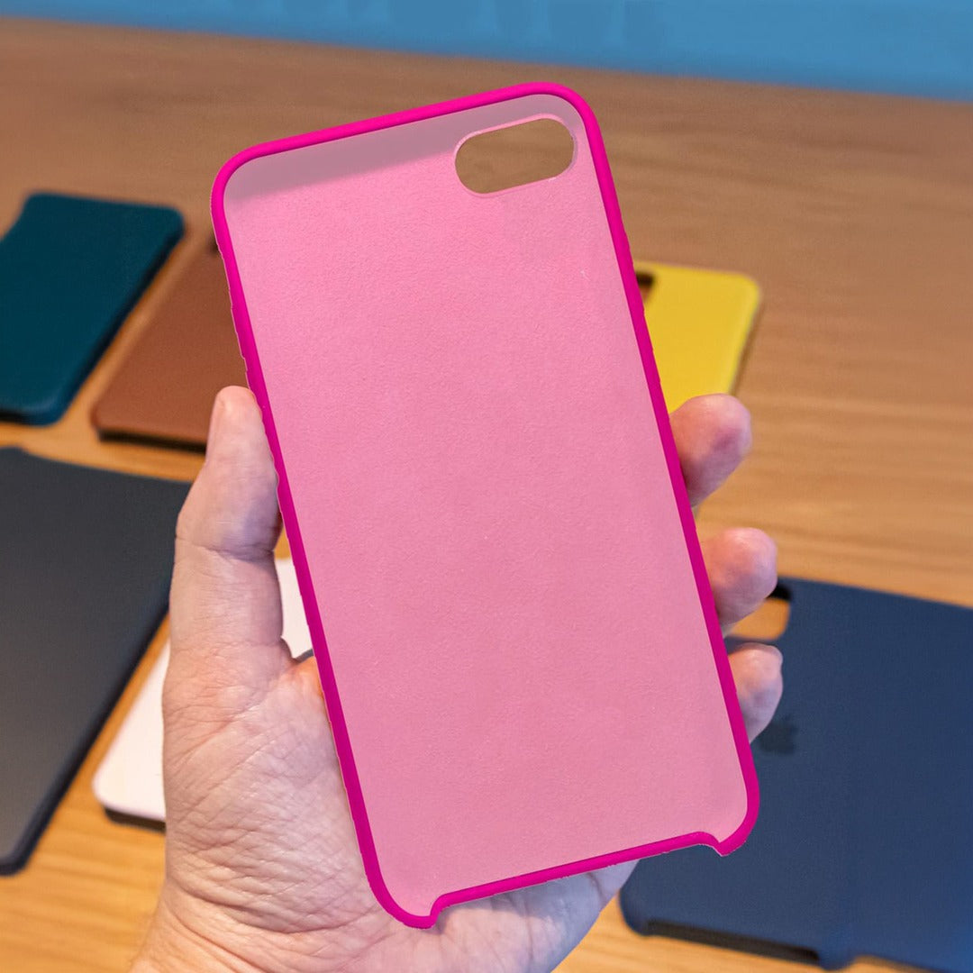 Basics iPhone 7 Silicone Case Fuschia Pink - detail view | Macmerise
