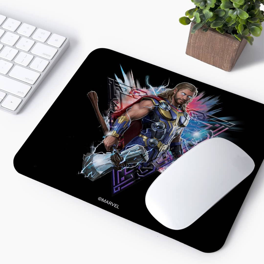 Worthy Thor Pose Mouse Pad | Macmerise