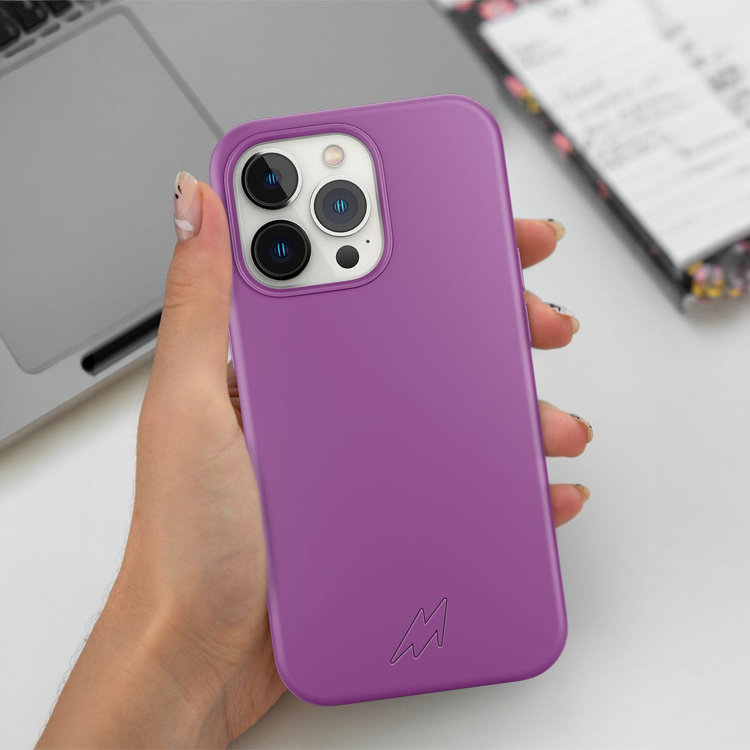 Basics iPhone 13 Pro Silicone Case Purple - front view | Macmerise