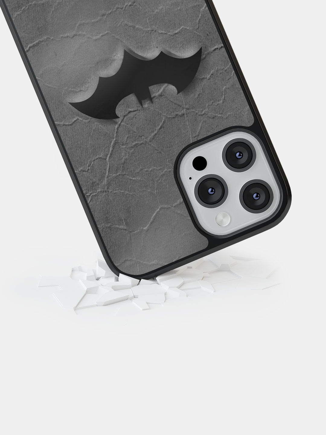 Fade Out Batman - iPhone 12 Pro Cover