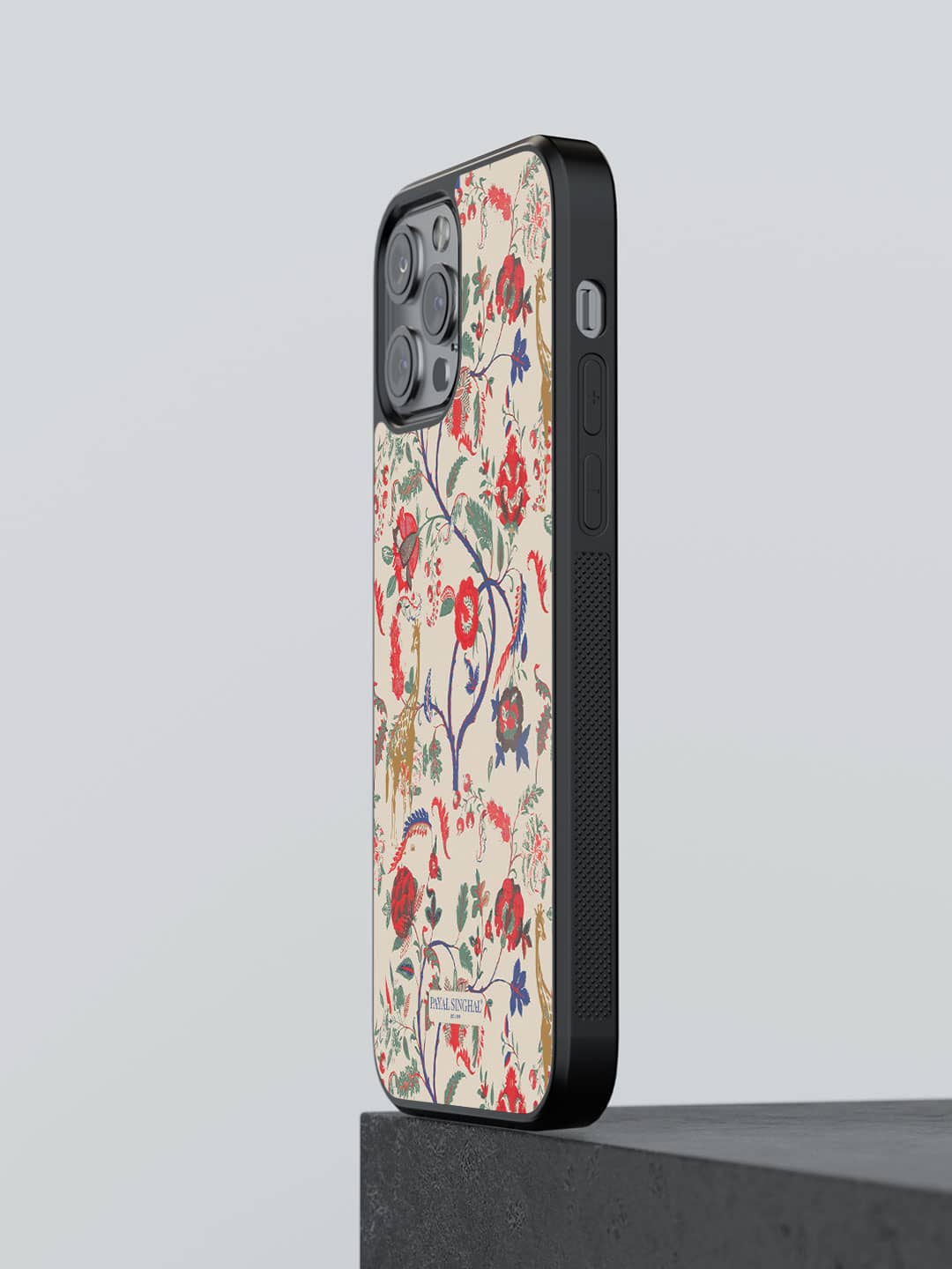 Payal Singhal Giraffe Print - iPhone 13 Pro Cover