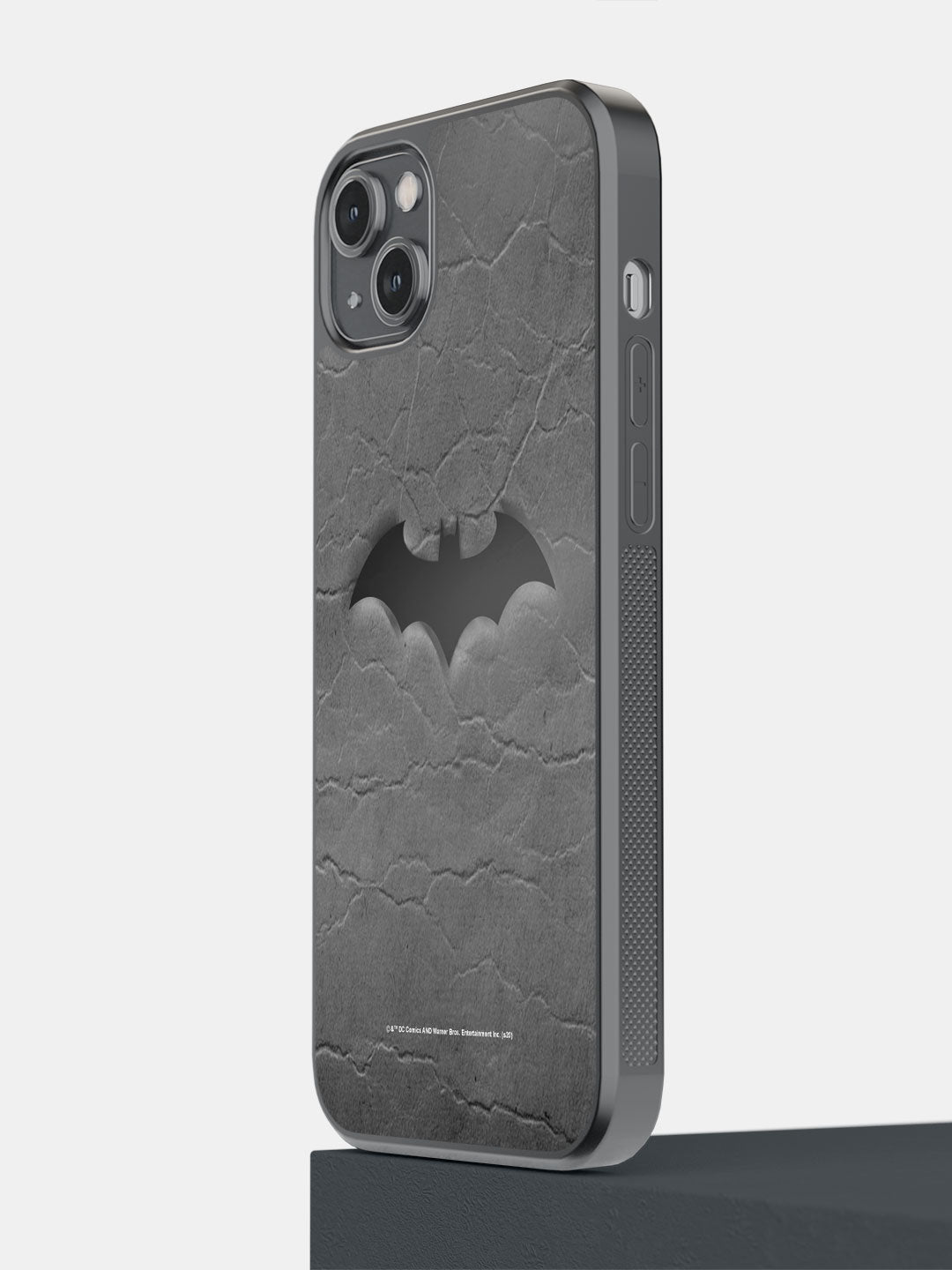 Fade Out Batman - iPhone 14 Plus Bumper Cover