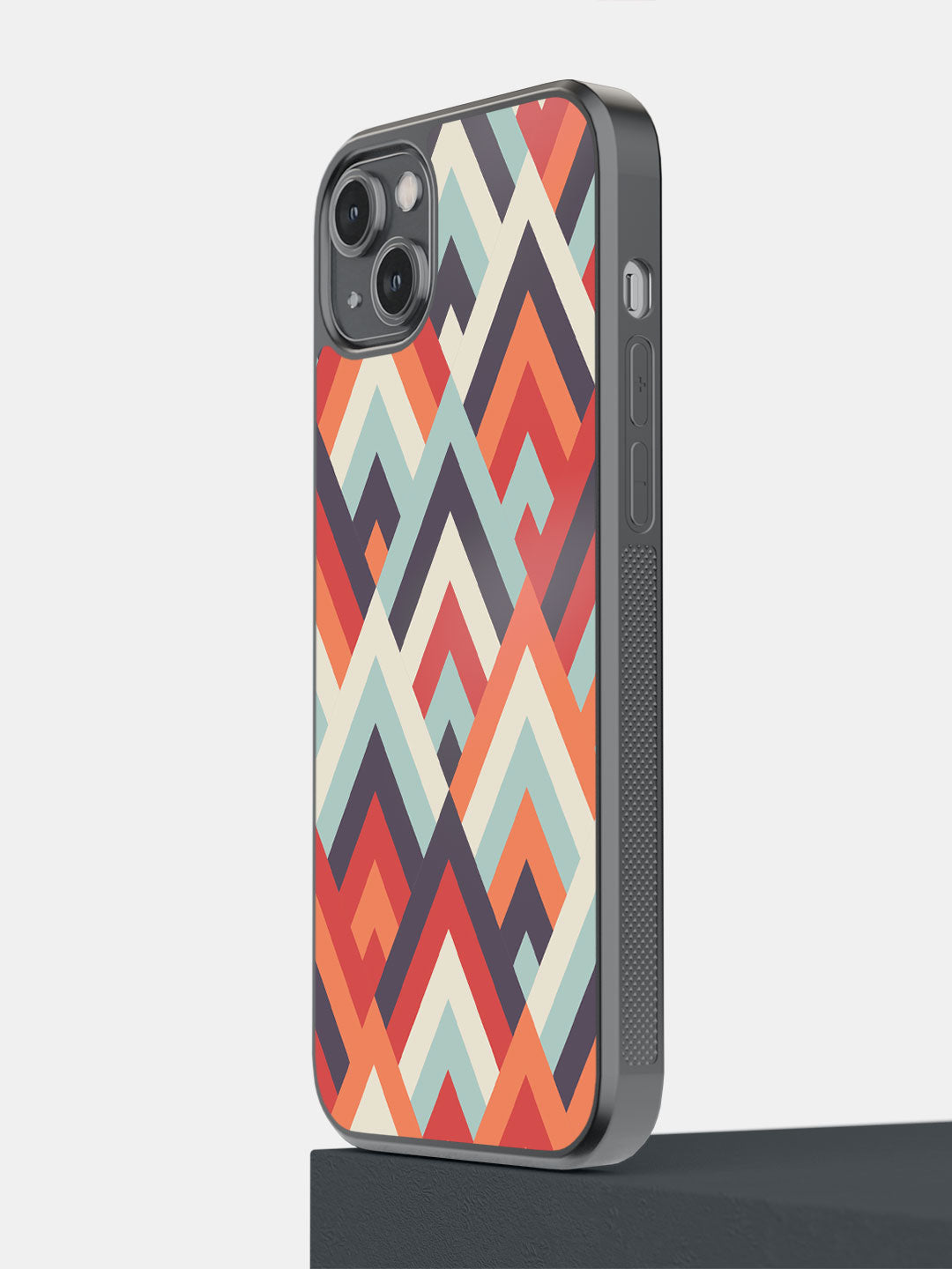 Symmetric Chevron - iPhone 14 Plus Cover