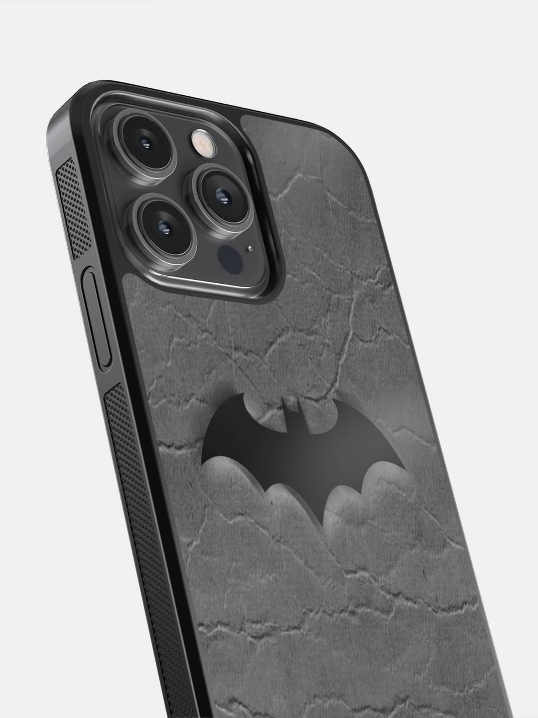 Fade Out Batman - iPhone 14 Pro Max Cover