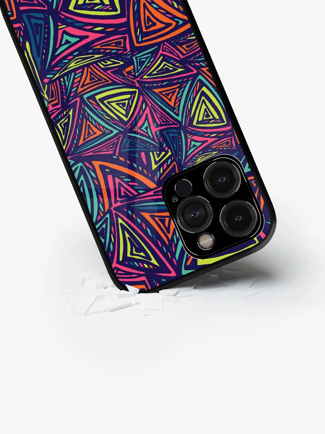 Neon Angles - iPhone 15 Pro Max Cover - Glass