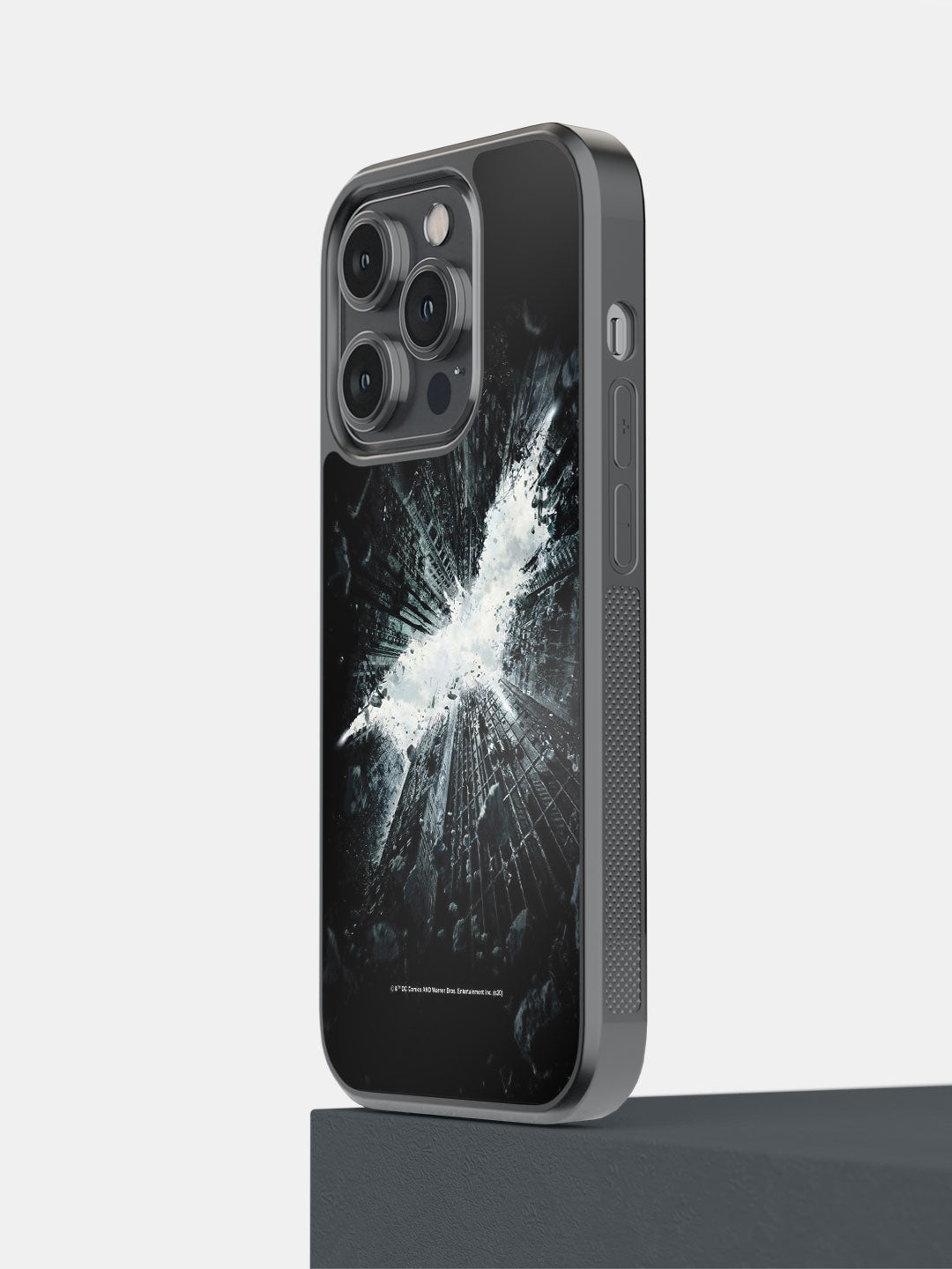 God of Gotham - iPhone 14 Pro Cover