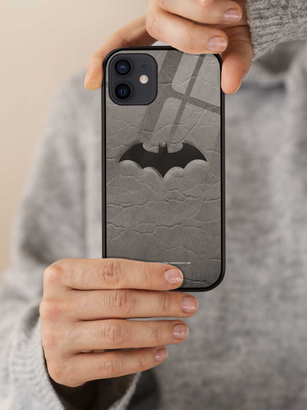 Fade Out Batman - iPhone 12 Glass Cover