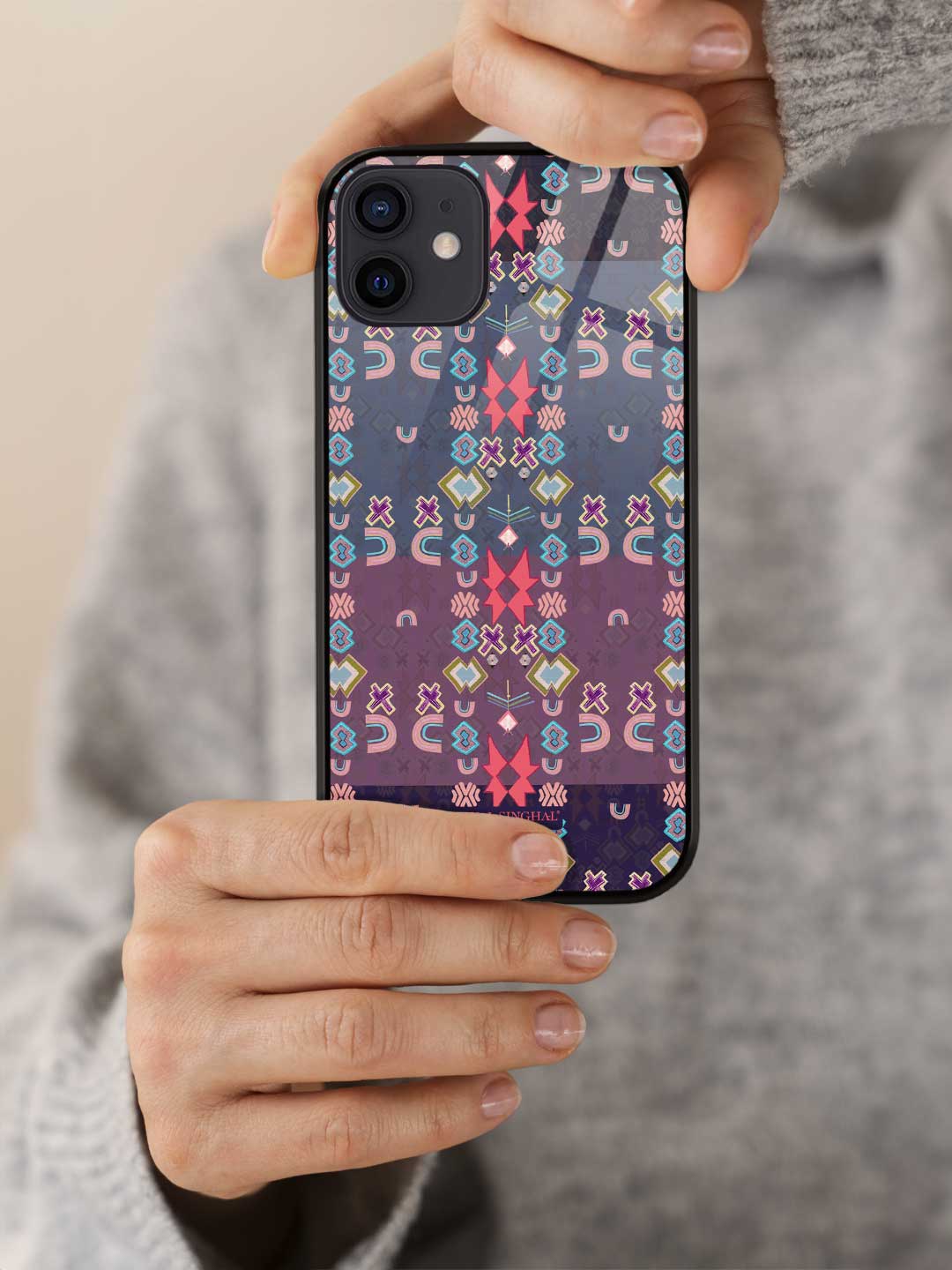 Payal Singhal Ikat Star Purple Small - iPhone 12 Glass Cover