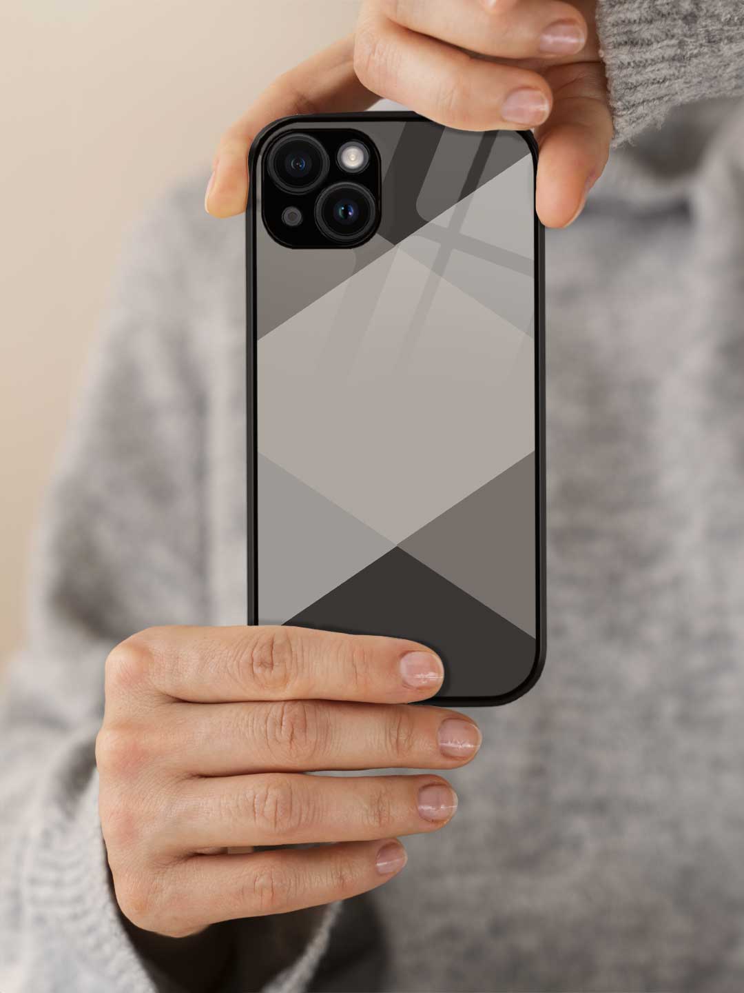 Criss Cross Grey - iPhone 15 Glass Cover