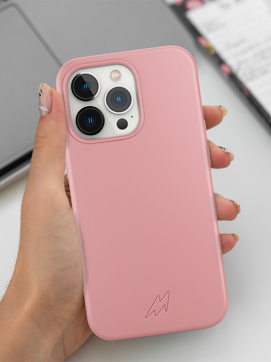 Basics - iPhone 13 Pro Max Cover Silicone Baby Pink