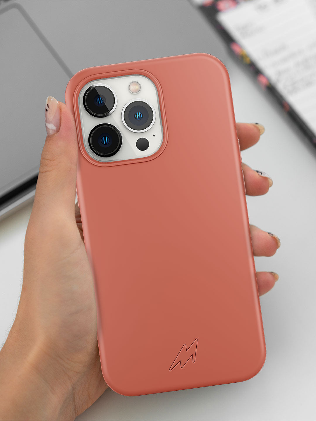 Basics - iPhone 13 Pro Max Cover Silicone Orange