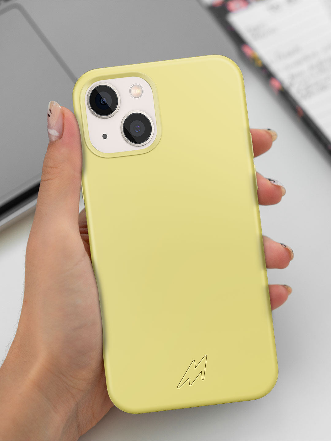 Basics - iPhone 13 Mini Cover Silicone Yellow