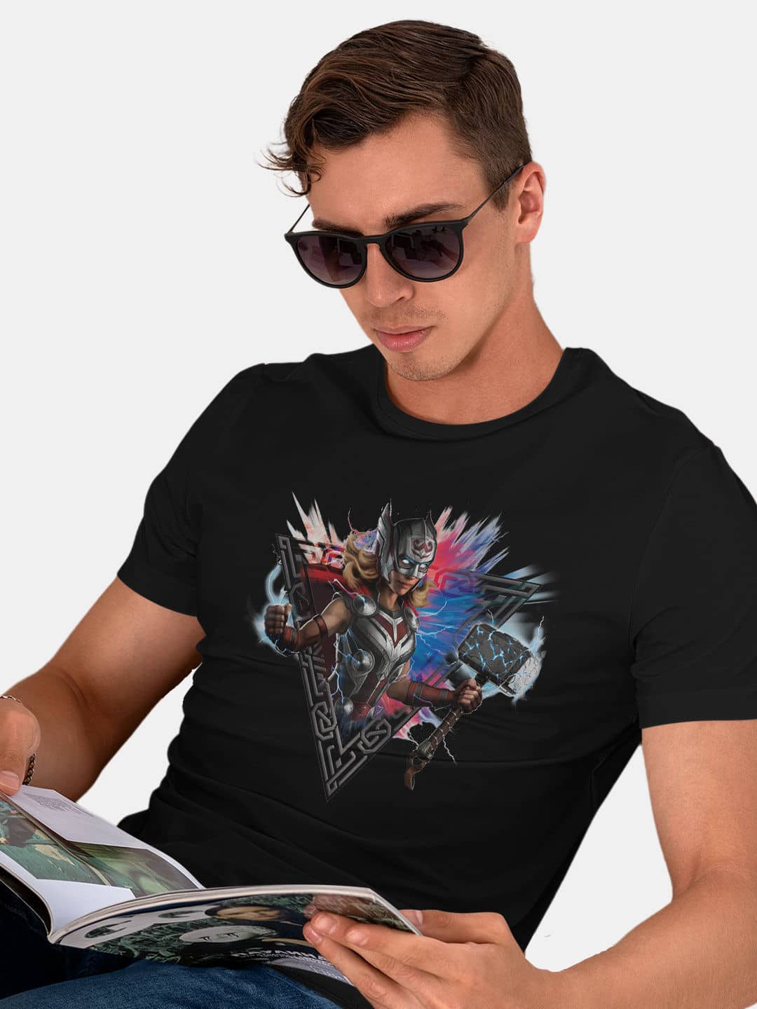 Mighty Thor Pose - Mens T-Shirt Black Large