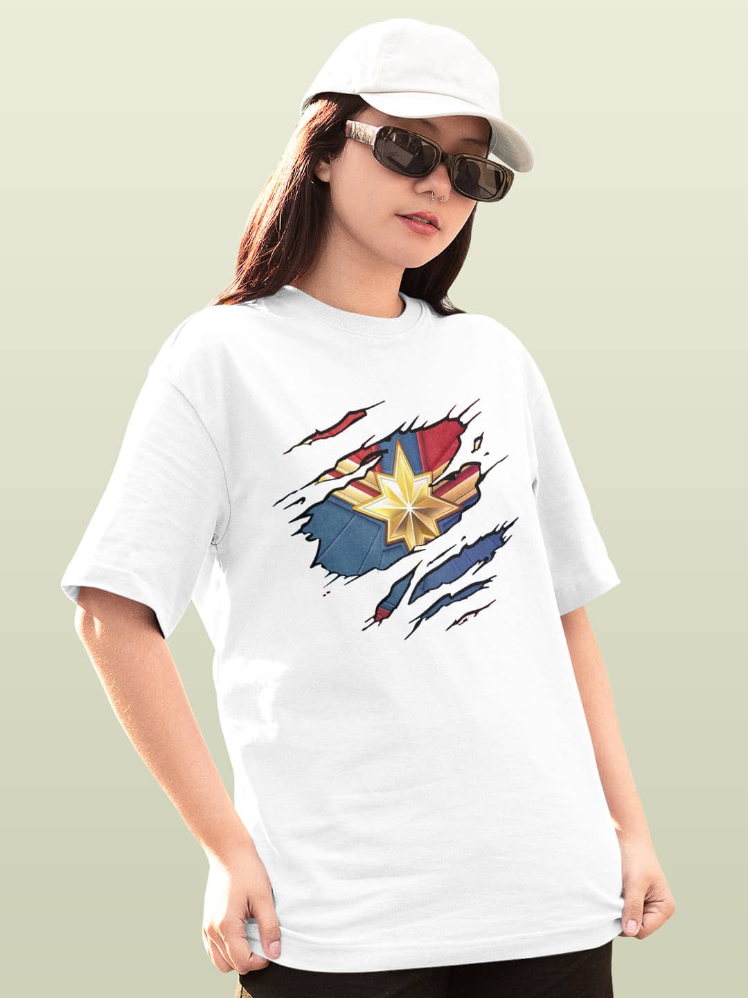 Ripped Captain Marvel - Womens Oversized T-Shirt White XL