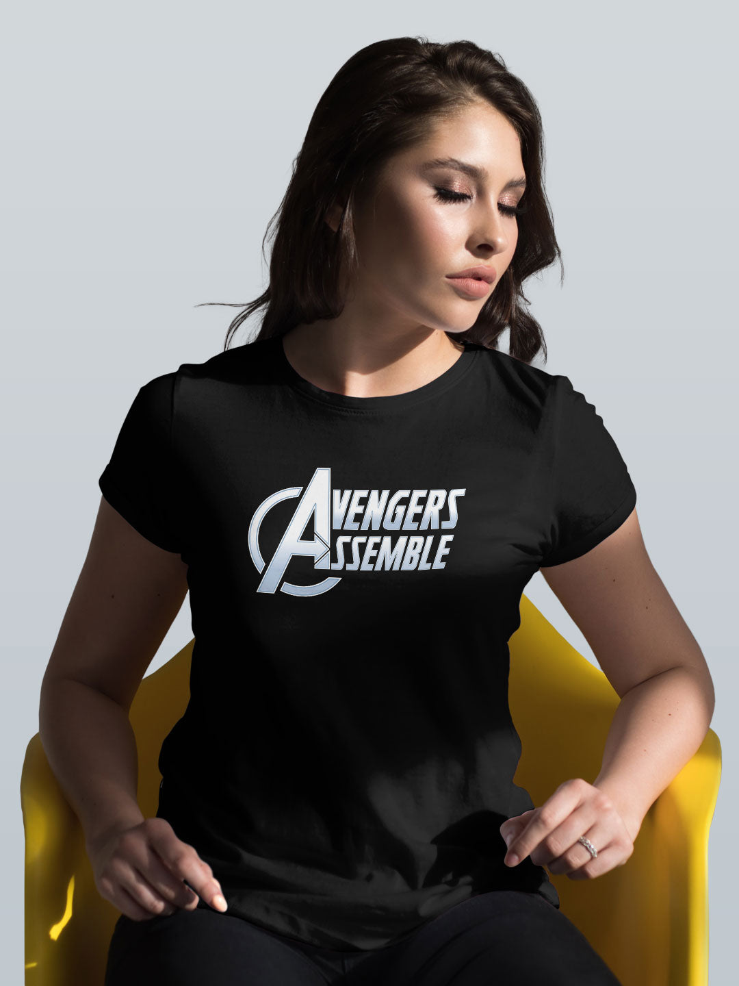 Avengers Assemble Logo - Womens T-Shirt Black Large