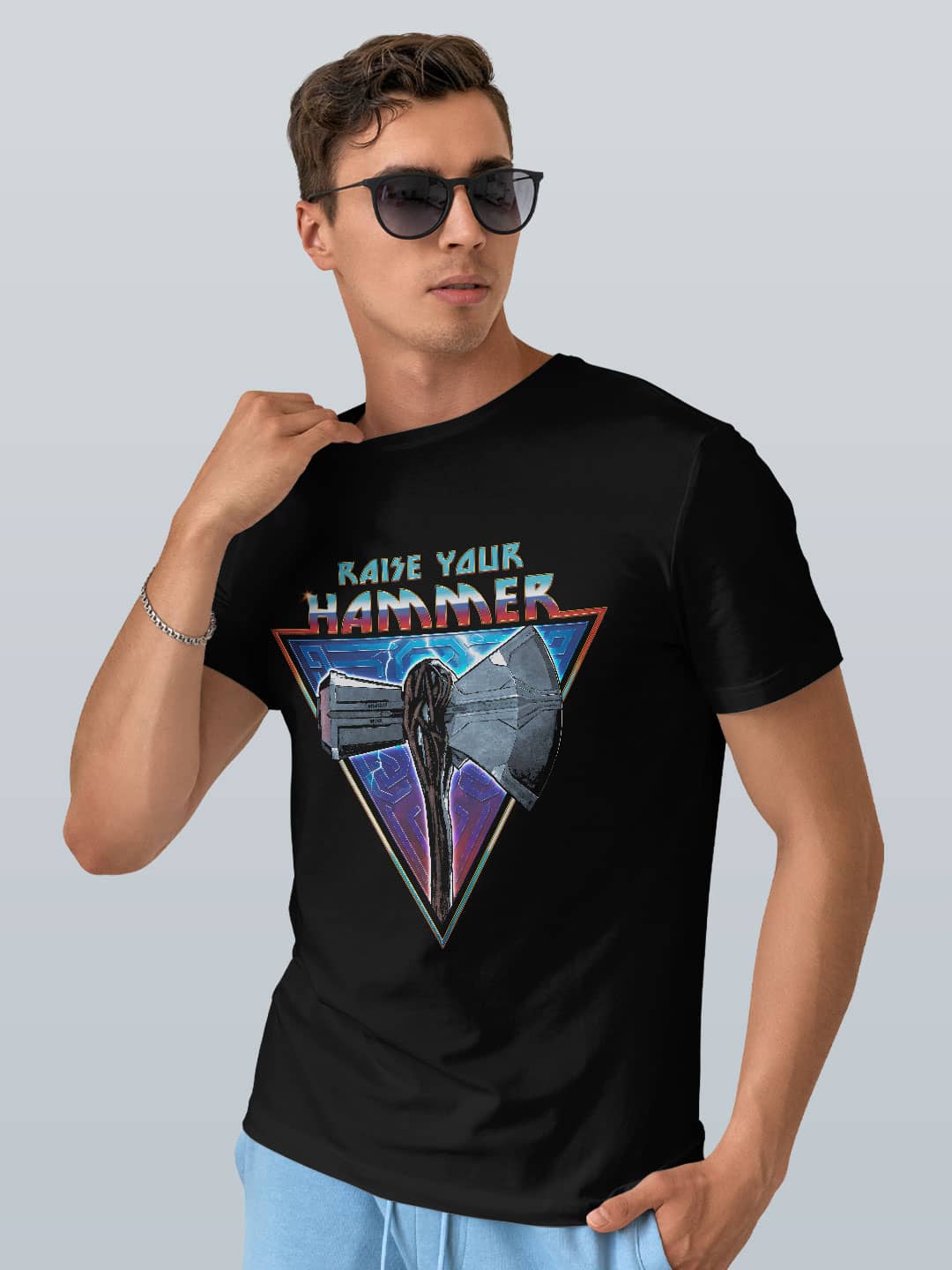 Worthy Raise your Hammer - Mens T-Shirt Black Medium