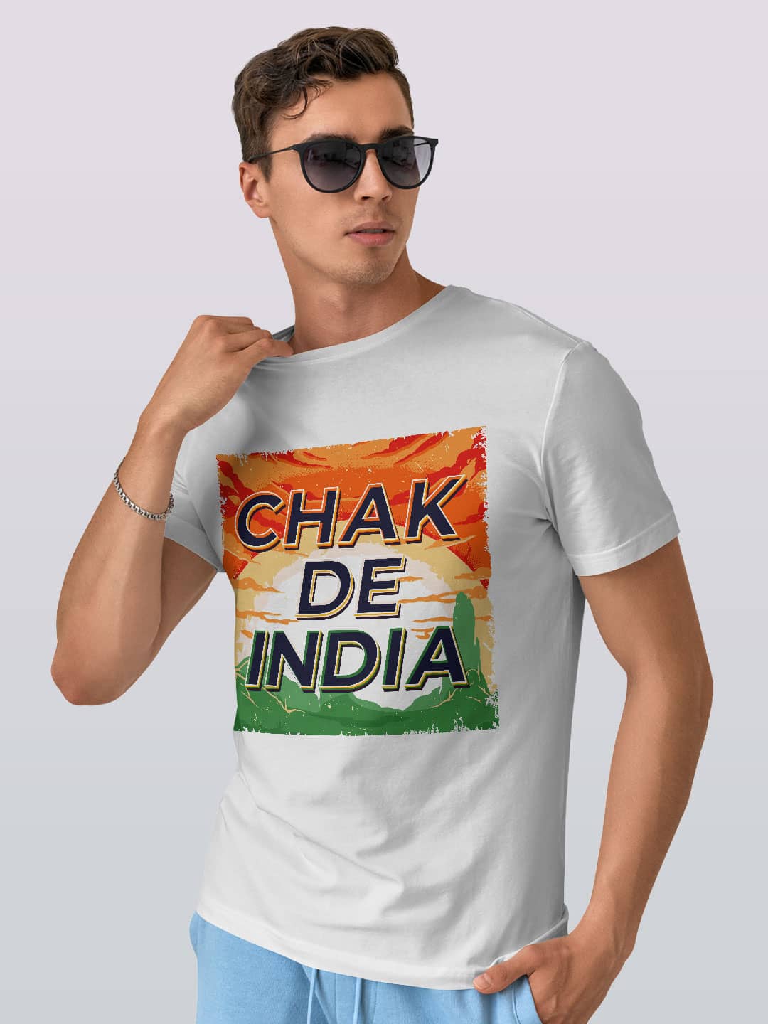 smchakdeindia-menst-shirt-white-large