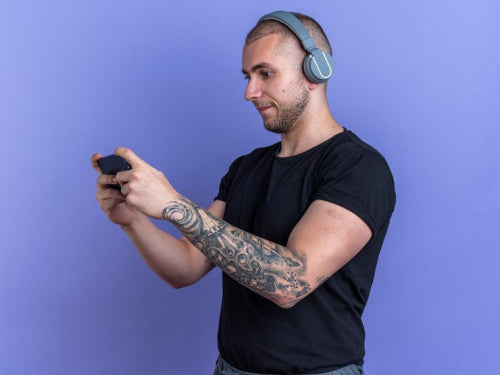 Gaming Phone Cases: Combining Style and Protection for Hardcore Gamers