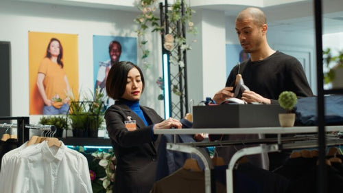 How Custom Merchandise Is Enhancing the Customer Experience in Tech Retail