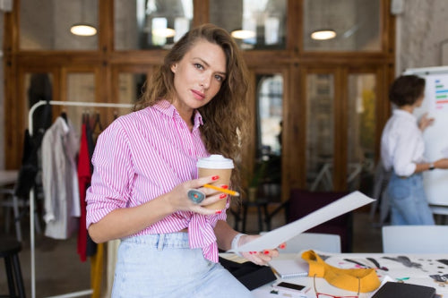 The Growing Popularity of Personalized Merchandise Among Young Professionals