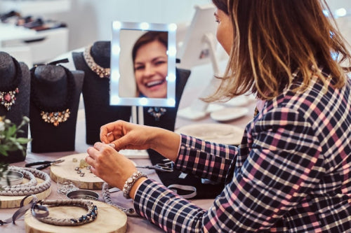 The Role of Custom Accessories in Enhancing Consumer Engagement