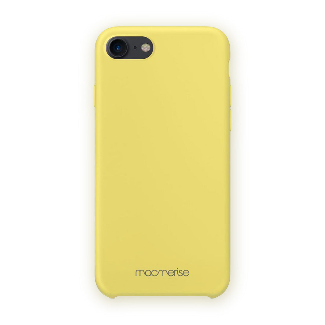 Basics iPhone 7 Silicone Case Yellow - front view | Macmerise