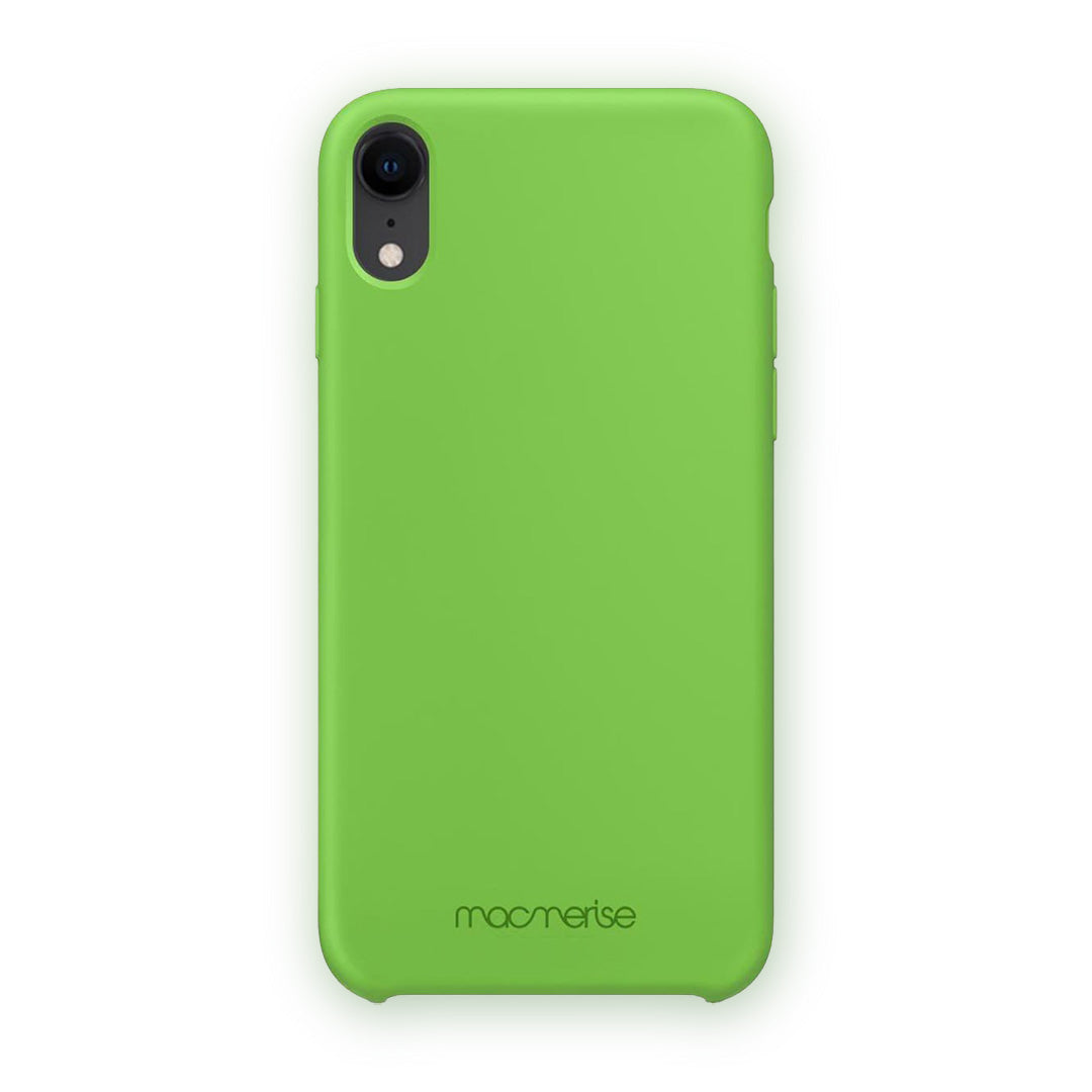 Basics iPhone XR Silicone Case Leaf Green - front view | Macmerise