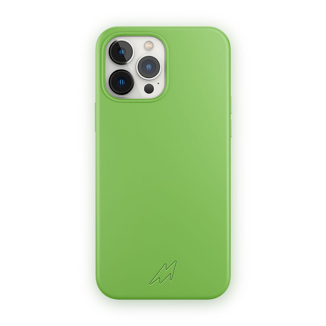 Basics iPhone 13 Pro Max Silicone Case Leaf Green - front view | Macmerise