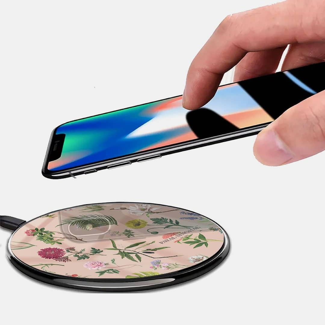 Payal Singhal Bageecha Wireless Charger 15w Glass | Macmerise