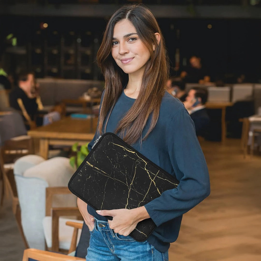 Marble Black Onyx Laptop Sleeve 15 Inches | Macmerise