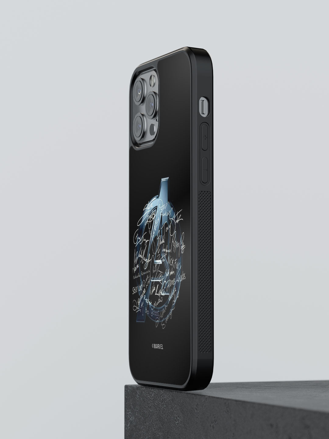 Avengers Nostalgia - iPhone 13 Pro Cover