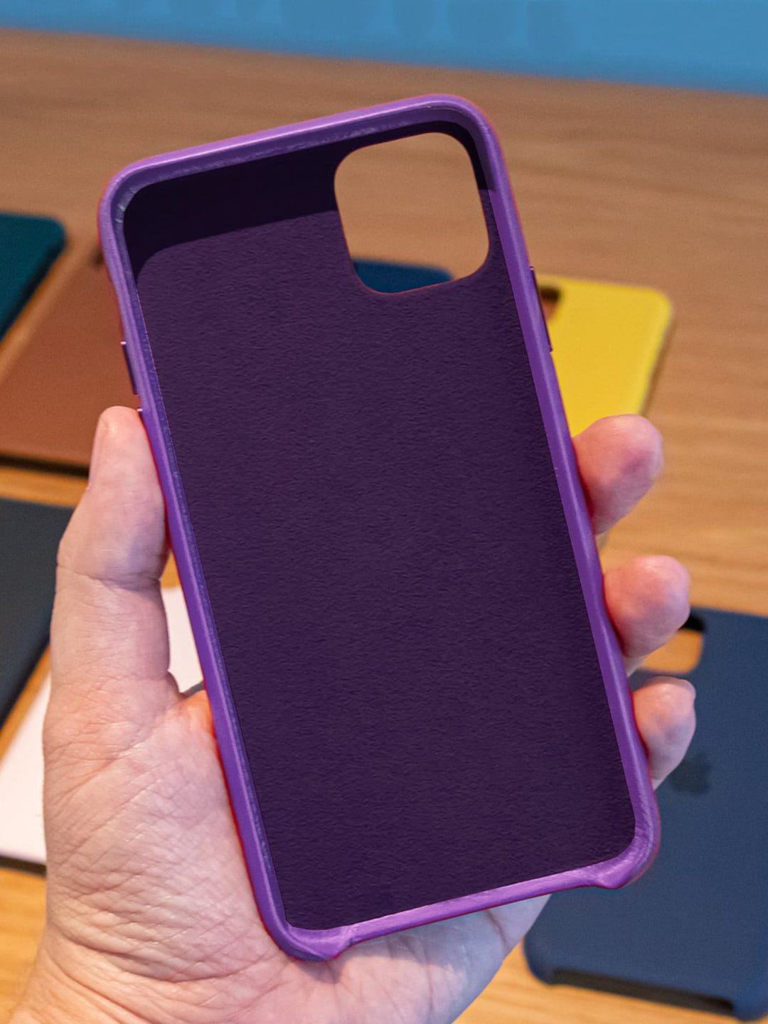 Basics - iPhone 11 Pro Cover Silicone Purple