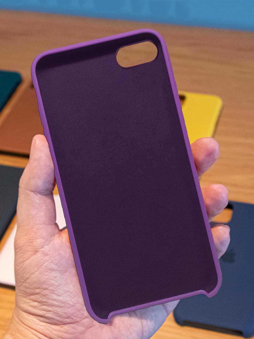 Basics - iPhone 7 Cover Silicone Purple