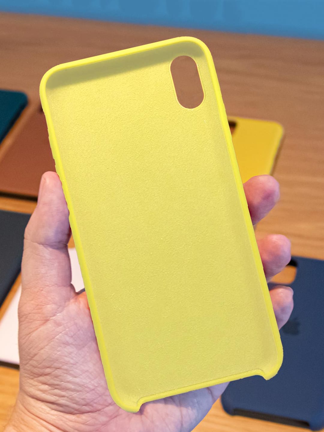Basics - iPhone X Cover Silicone Yellow