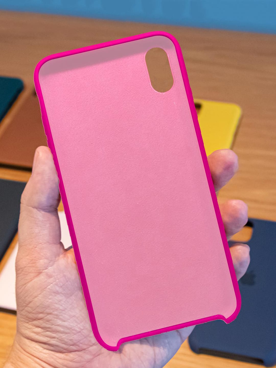 Basics - iPhone XR Cover Silicone Fuschia Pink