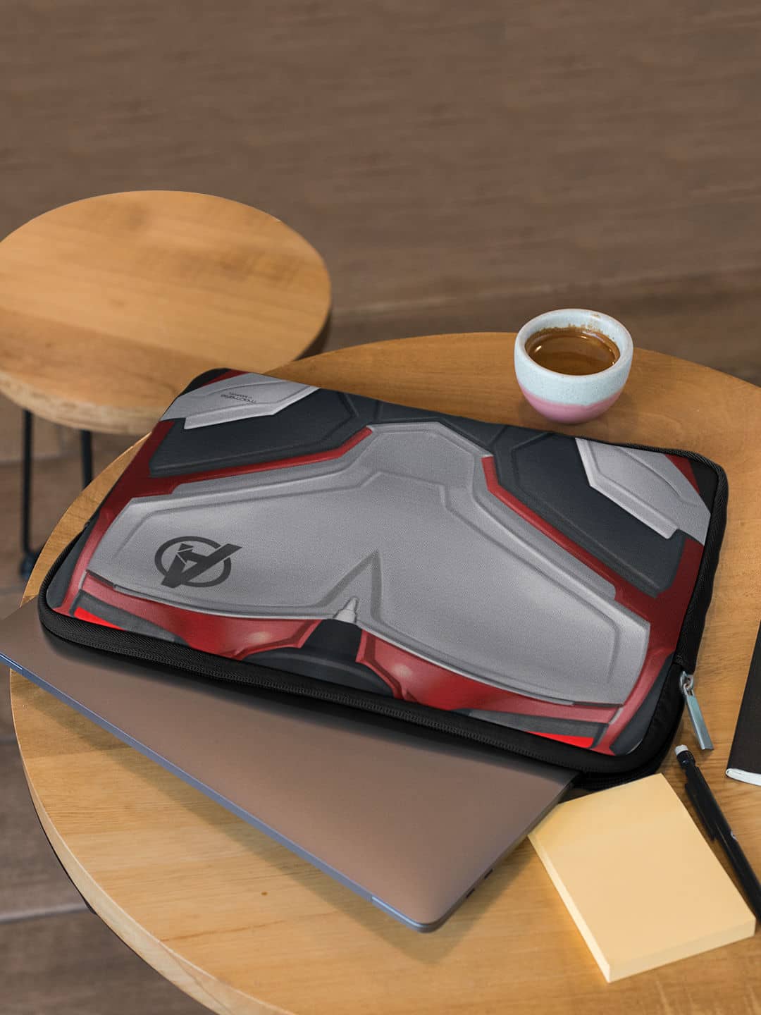 Avengers Endgame Suit - Laptop Sleeve 13 inches