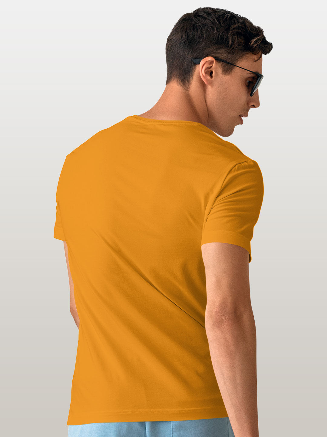 Avengers Faces - Mens T-Shirt - Regular Fit - Yellow - Small